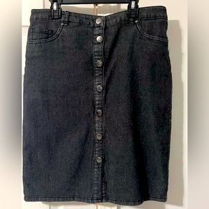 Van Heusen Pencil Skirt